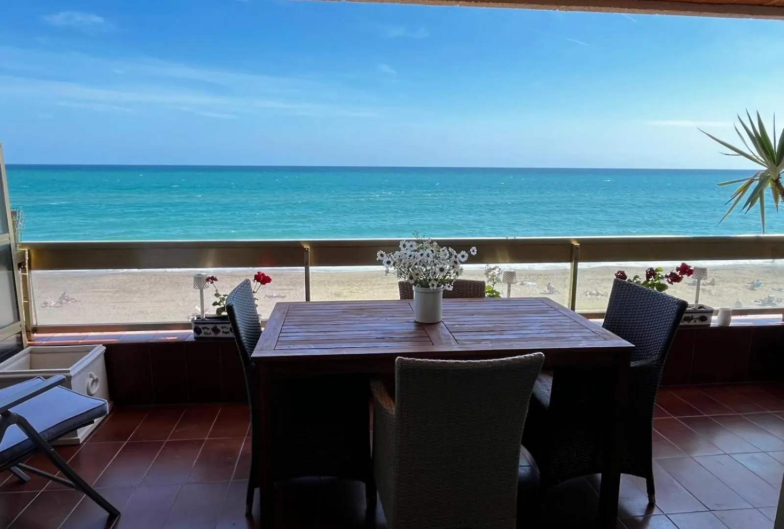 Apartament Acogedor Y Amplio Apartamento Familiar A Pie De Playa Calafell Hiszpania