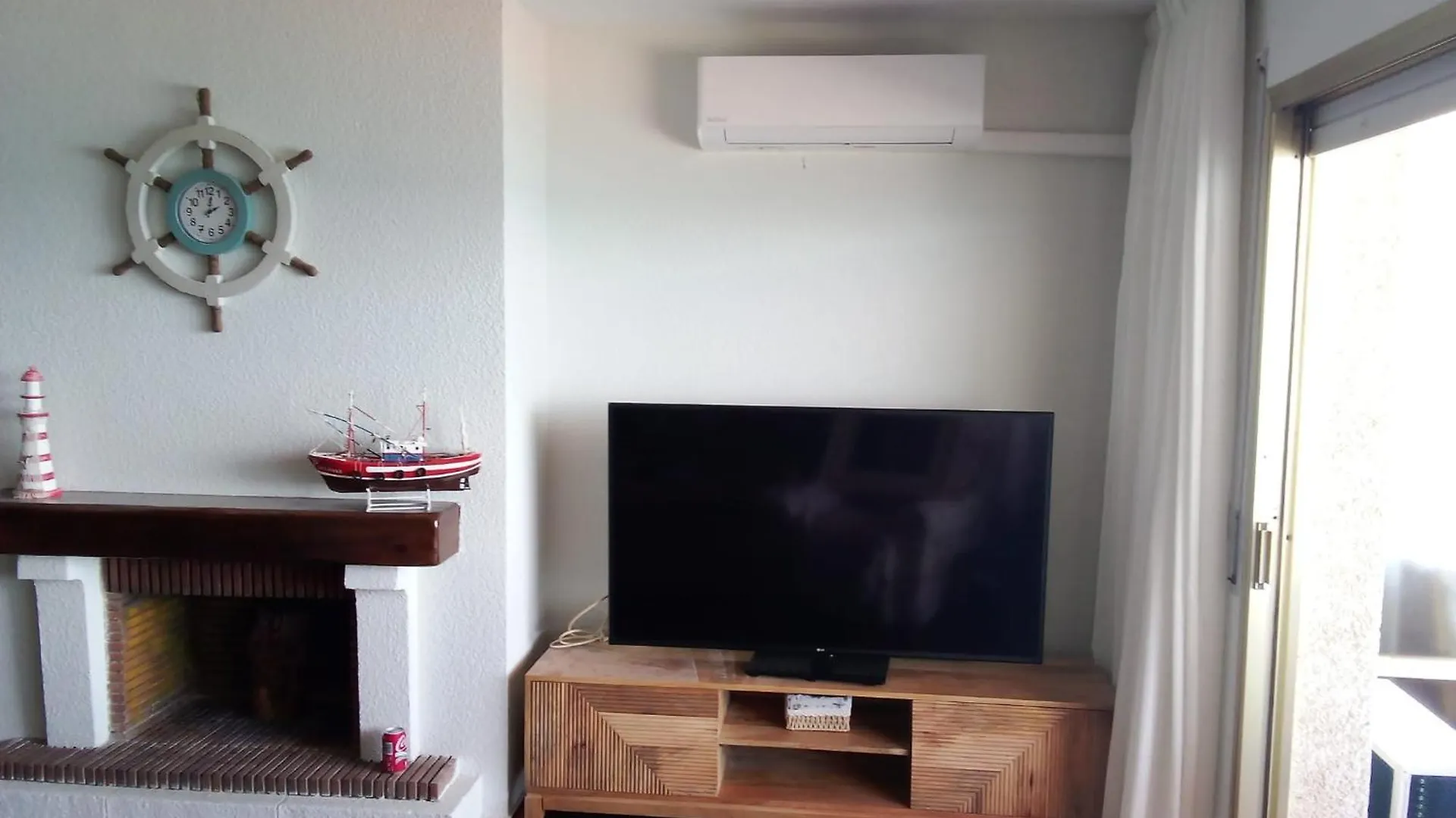 Acogedor Y Amplio Apartamento Familiar A Pie De Playa Calafell Apartament