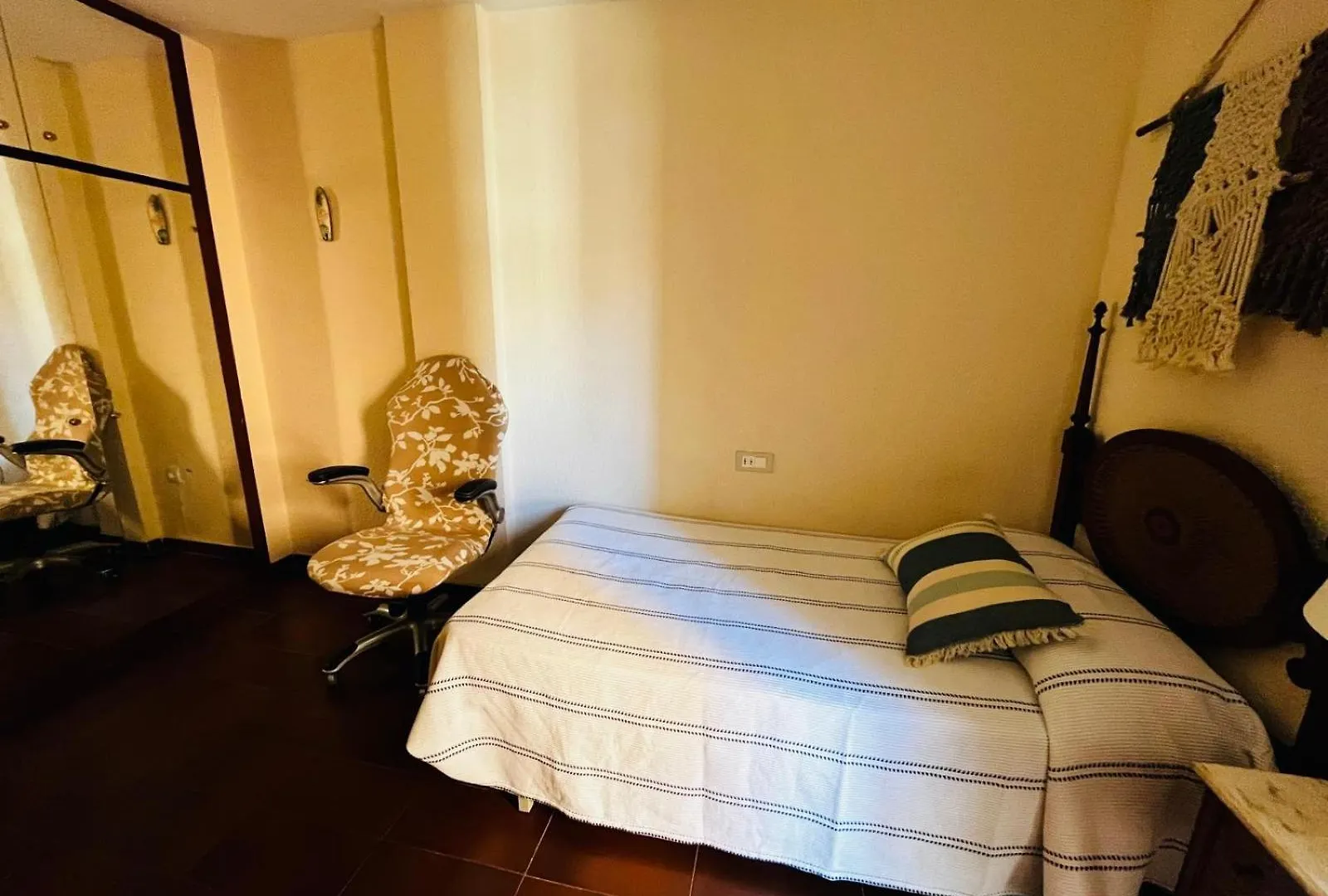 Acogedor Y Amplio Apartamento Familiar A Pie De Playa Calafell Apartmán