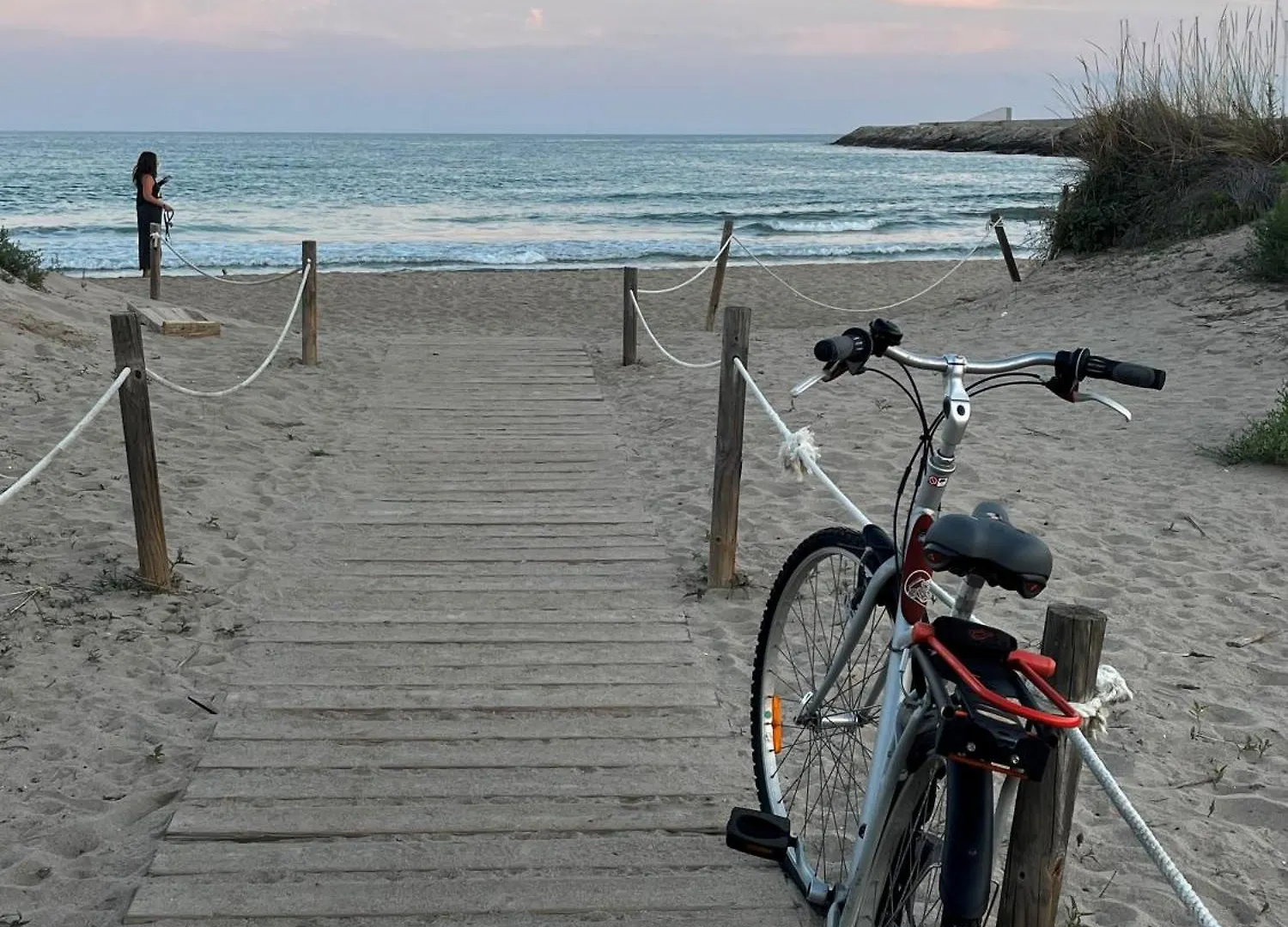 Acogedor Y Amplio Apartamento Familiar A Pie De Playa Calafell